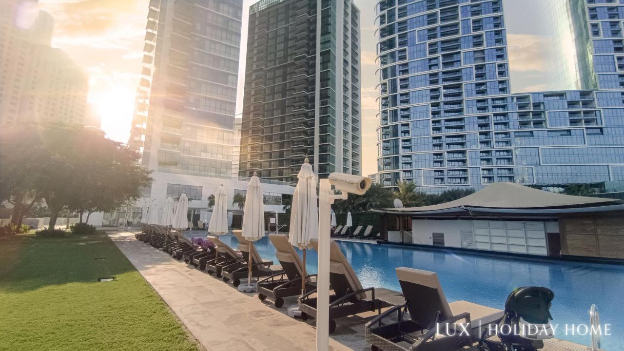 Lux - The Jbr Eye Apartment